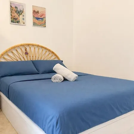 Apartamento With Balcony & Parking